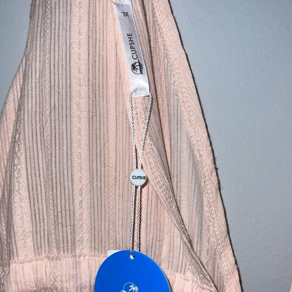 pink cupshe dress - Picture 4 of 4